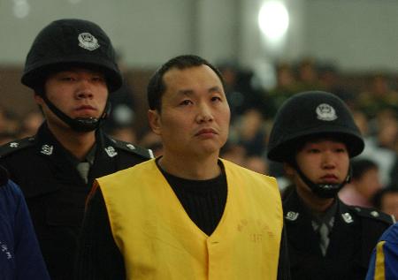 致6人死亡多人受傷的河北定州村民遭襲案開審