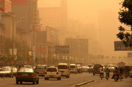 組圖：強沙塵突襲內蒙古中部地區