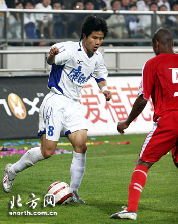 蒿俊閔招牌過人動作