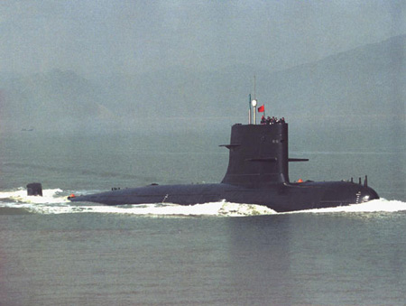 美海軍上將承認中國潛艇迫近小鷹號航母戰鬥羣