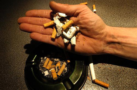 衛生部呼籲立法控煙中國菸民數量達3.5億
