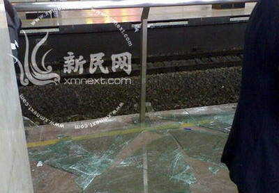 上海男青年未擠進地鐵車廂跌入隧道死亡