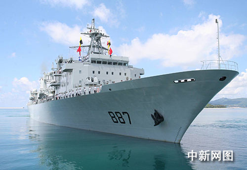 中國海軍新型艦艇編隊赴歐洲參加聯合軍演(圖)