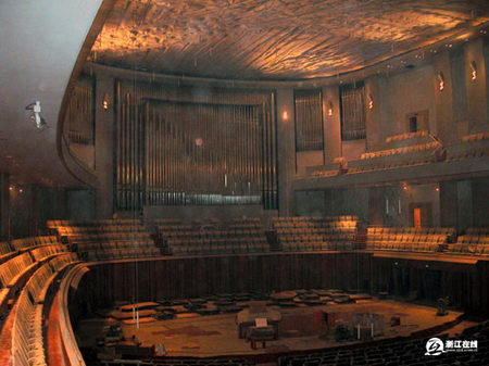組圖：國家大劇院歷時九年竣工