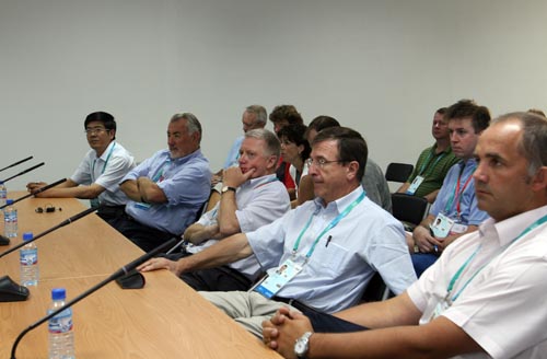 ���ʰ�ί�ῼ����˻Ἴ���������� ��ɫ���������