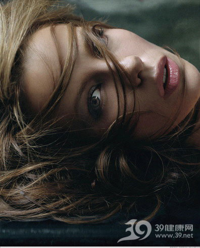 令枯黄<em>头发</em>重生的<em>饮食</em>-<em>头发</em>-北方网-健康之家