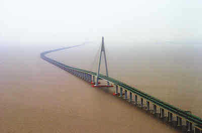 杭州灣跨海大橋。