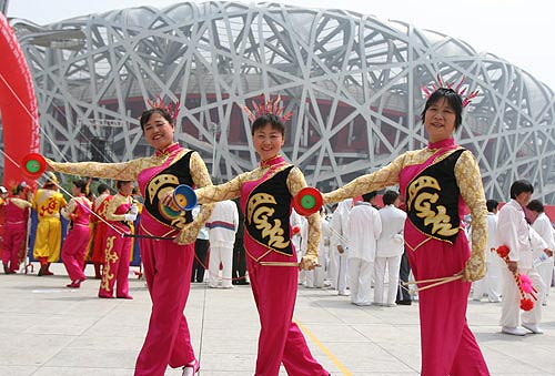 迎奥运倒数百日 群众马拉松北京国际长跑节开