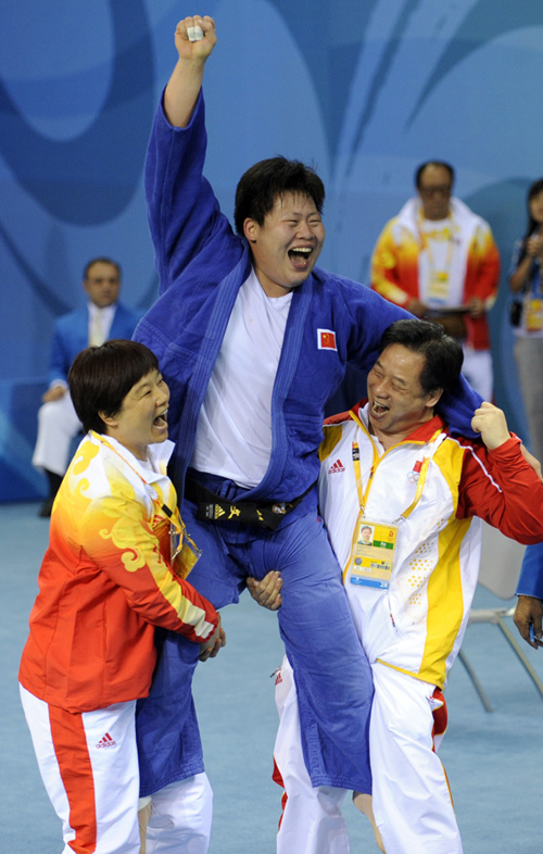 图文-[奥运]女柔78KG以上级 佟文是教练的掌上明珠
