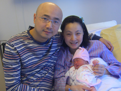 小陶虹在北京美中宜和妇儿医院顺产一千金