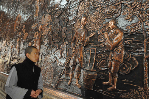 大型铜质壁画落户天津武清区-武清