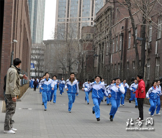 天津市耀华中学安全教育日 系列主题活动报道