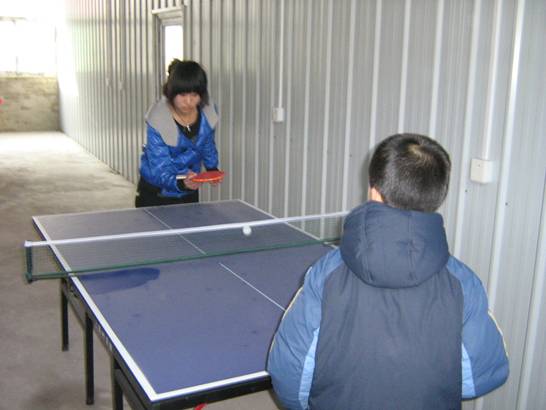 平阳里社区组织了快乐营地体育比赛--北方网