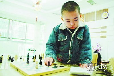 13岁小男生捧回世界数学奥林匹克竞赛铜奖(图