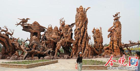 八仙 落户 中新天津生态城 根雕效果全部由水泥