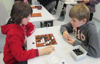 德国特里尔孔子学院办少年围棋赛 最小选手仅