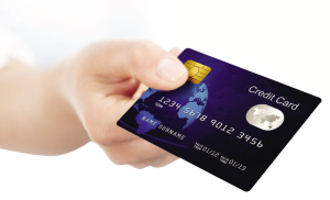 双币卡还款开通自动购汇很关键-信用卡,借记