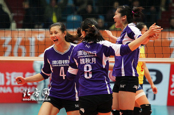 津旅强势逆转尽显本色 天津女排3:0北京进决赛