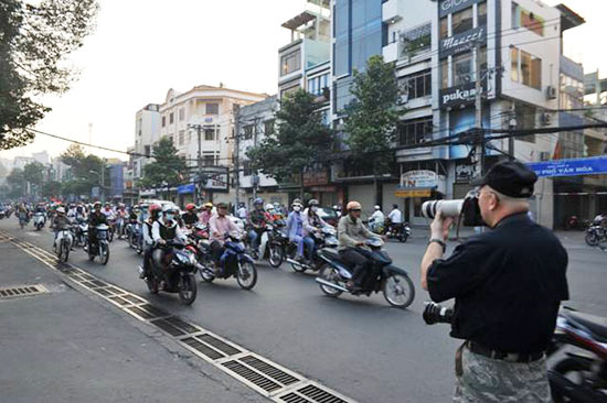 越南西贡琐忆 骑在摩托车上的城市(组图)-越南