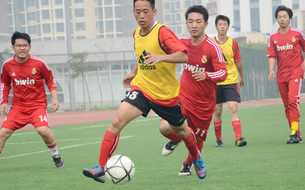 天津空港经济区第四届足球锦标赛举行 32队参