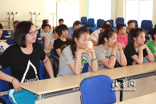 南開區體育局舉辦“十三運”賽前心理輔導講座