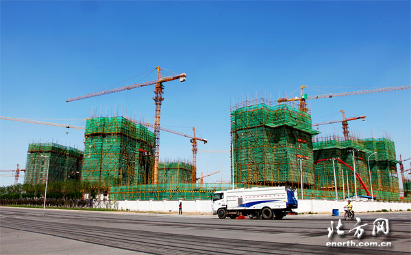 天津津南辛莊加緊還遷房項目工程建設