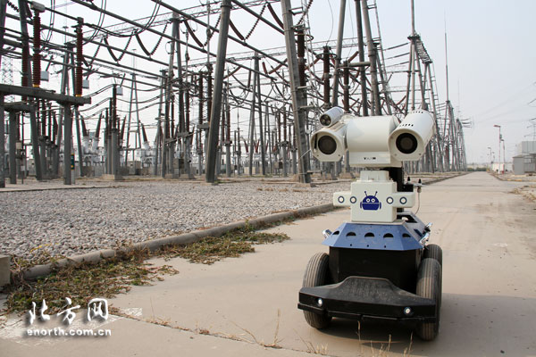 “瓦力”巡視變電站 智能機器人爲安全送電護航