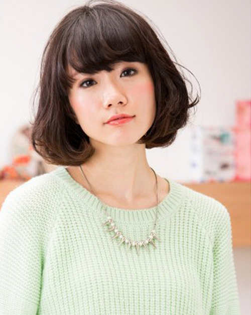 大圆脸适合<em>什么发型 减龄</em>修颜一举两得-时尚呼