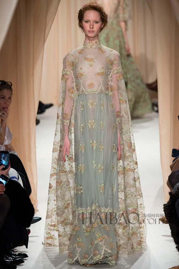 2015春夏巴黎高定时装周秀场的婚纱礼服灵感