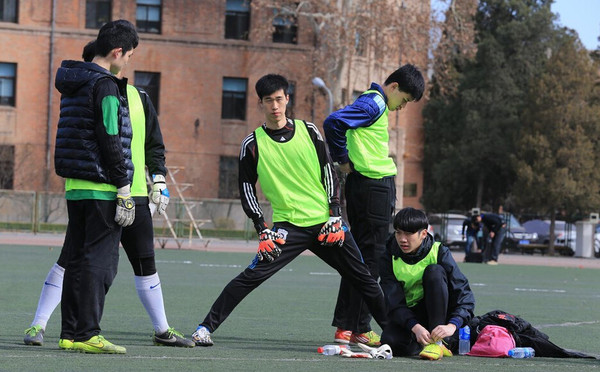 清华大学恢复足球招生文化课考试难度似高考