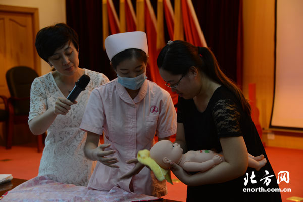大寺镇举办新生儿护理讲座 提高妇幼保健意识