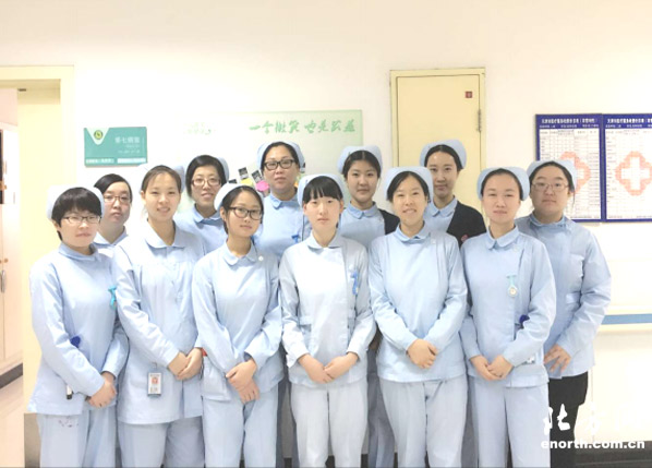 西青医院妇科年轻护士以优质护理接待特殊患者