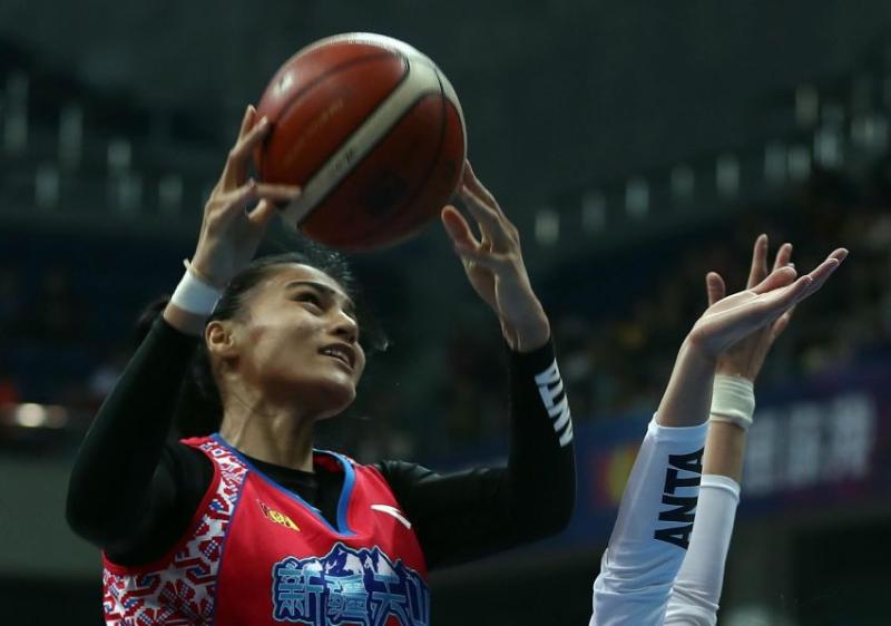 广东女子青年篮球队迪拉娜:决赛最大的对手是
