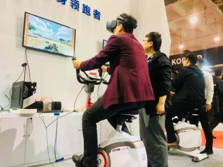 FITMANVR智能健身单车惊艳亮相国际虚拟现实创新大会