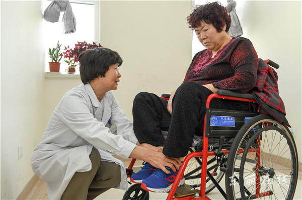 东丽区为残疾人免费体检 提高疾病预防意识