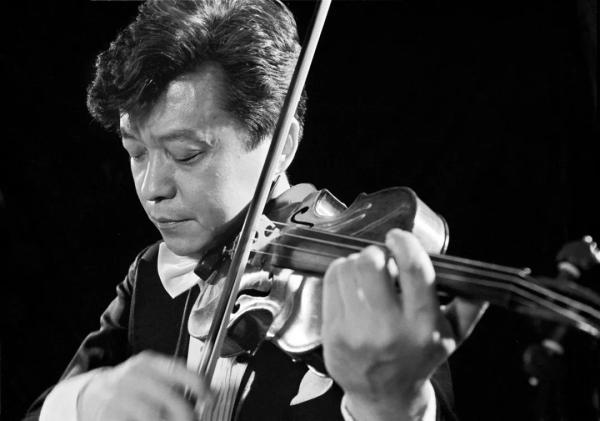 著名小提琴演奏家盛中国病逝 《梁祝》成绝响