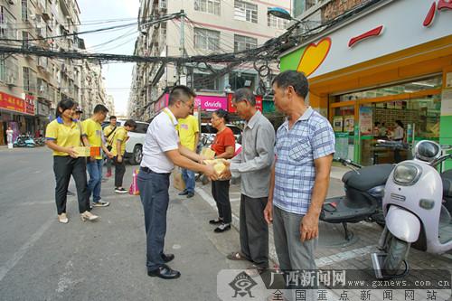 一心堂携手“曹清华” 延续爱心践行公益