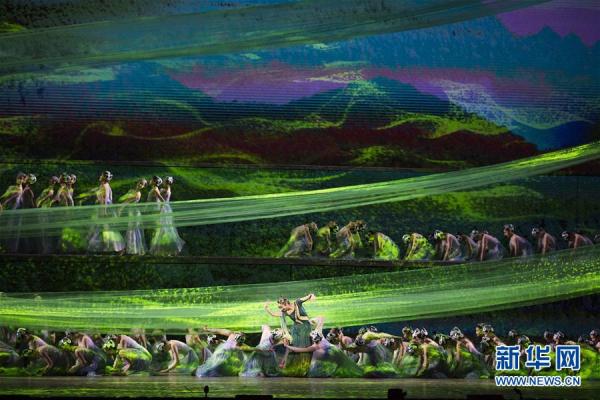 ��ʱ������7����ף�ĸ￪��40�����������ᡶ���ǵ���ʮ�꡷����