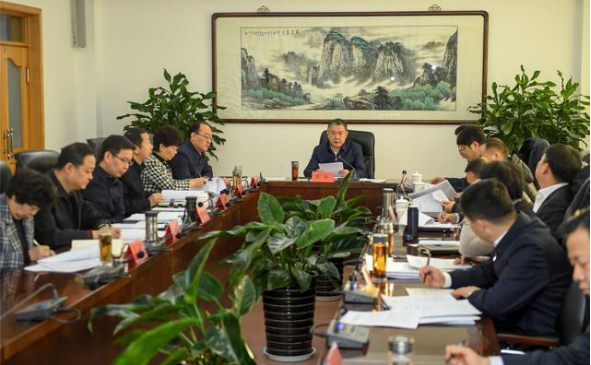 东丽区委常委会召开2018年度党员领导干部民