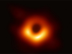 人类首张黑洞照片面世 中国科学家作出积极贡