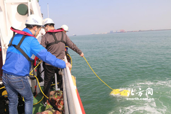 北海救助局天津基地水下机器人救援演练