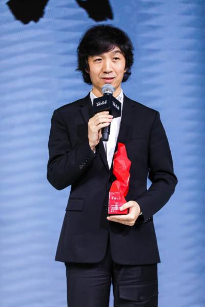 姜文获颁“亚洲卓别林大奖”！2020 TATLER BALL共融美好未来