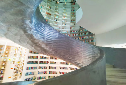 “书店+” 多元化阅读空间打造商业新名片