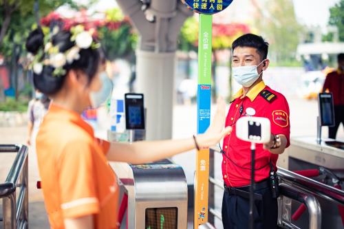 北京欢乐谷疫情防控持续加码 呼吁全民行动