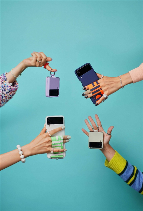 三星Galaxy Z Flip3 5G 打造小巧时尚折叠屏手机新标杆