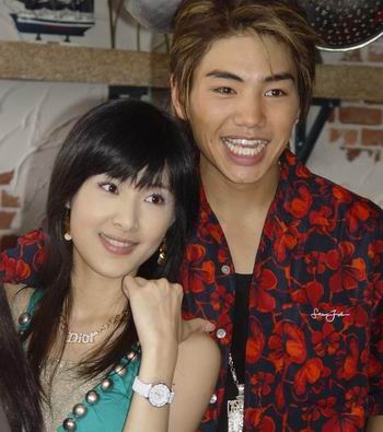 偶像剧醋溜族剧照2