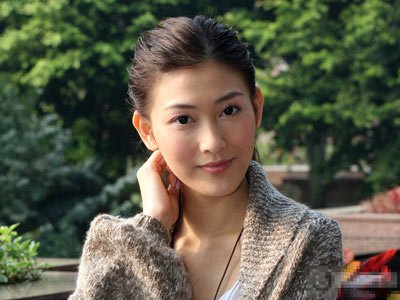 《回家的诱惑》李彩桦巧护肤(图)