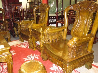 美新移民置产带火家具业出手阔绰