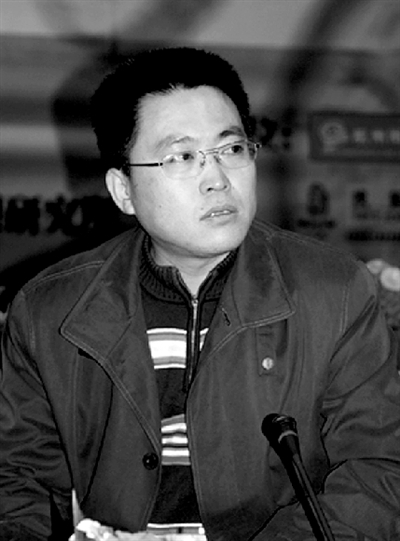 传媒精英杨光猝死办公室 曾被誉为"报社尖刀"