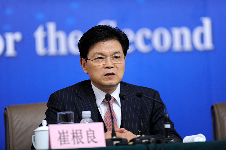 五位全国人大代表就人大代表依法履职答问